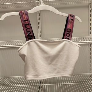 short cropped top white